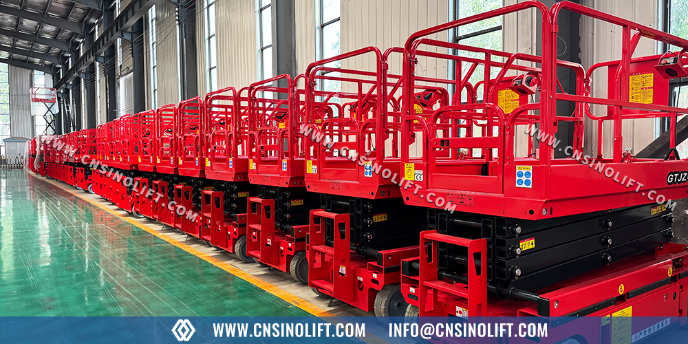 Self-propelled scissor lifts in stock